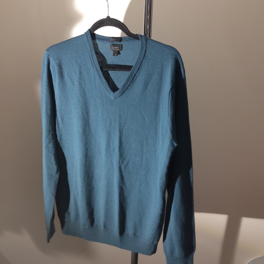 Wool V-neck sweater Large J.Crew